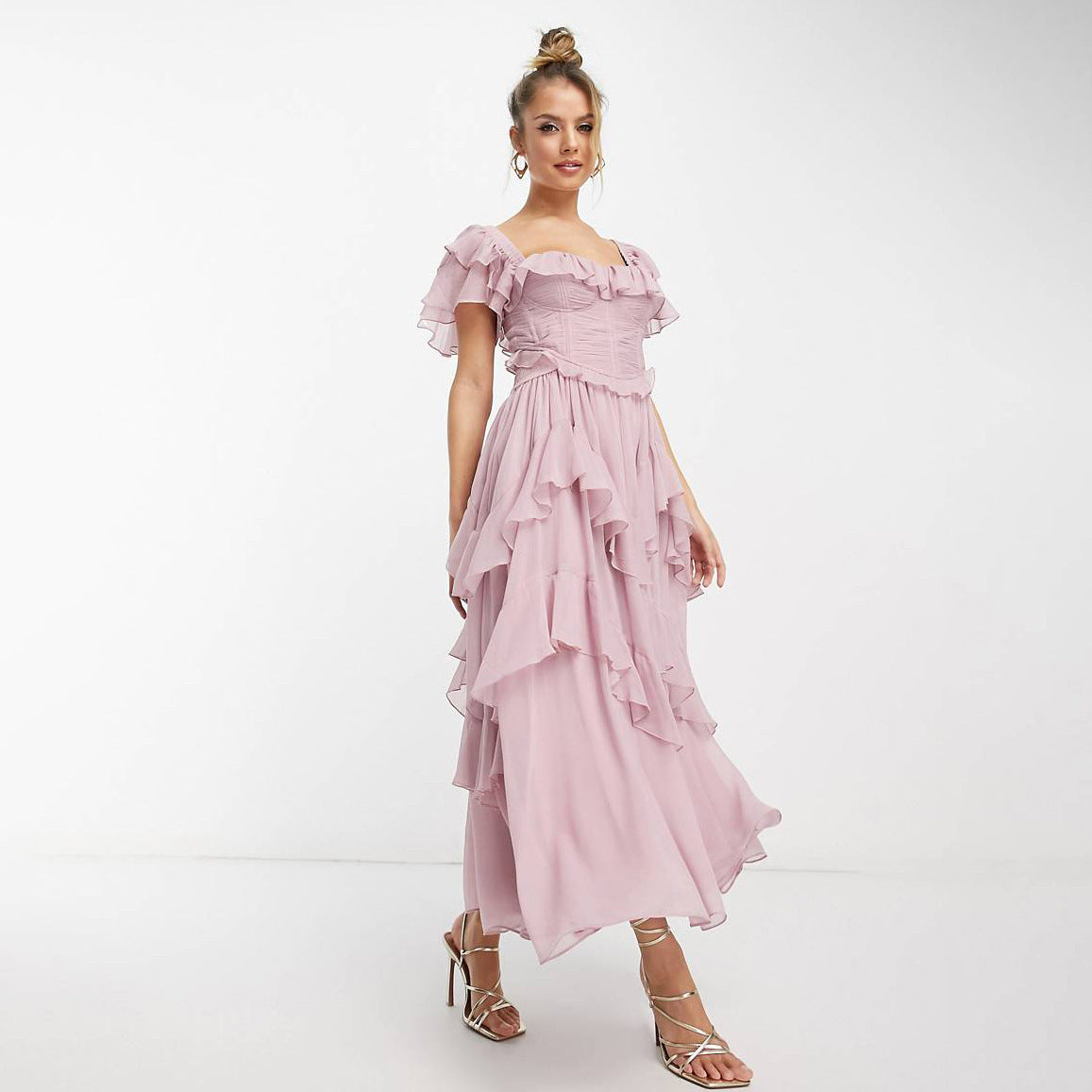 Robe longue estivale à volants